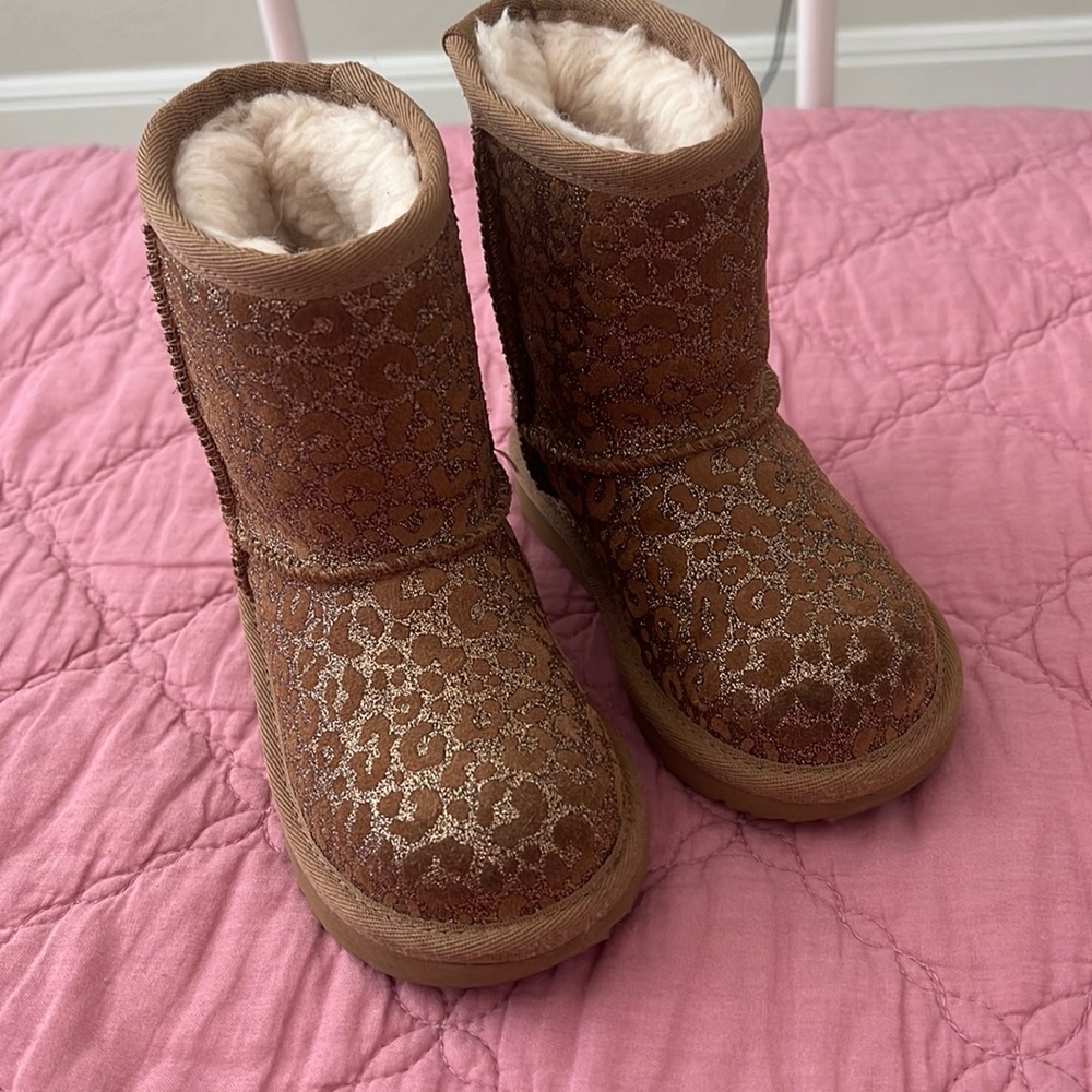 Toddler Uggs